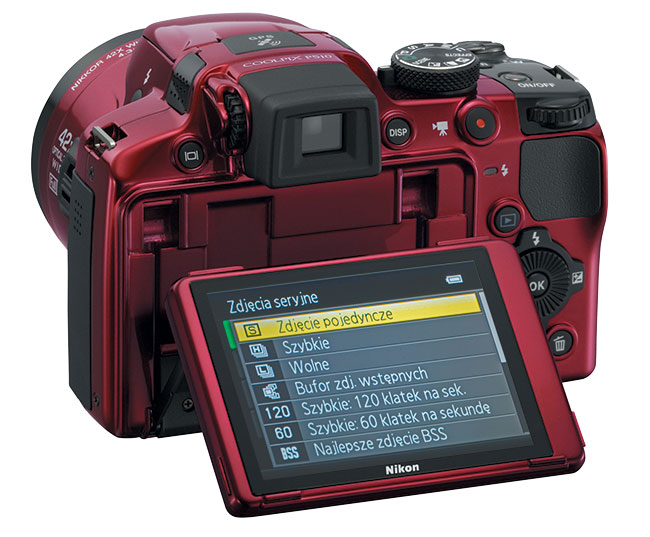 Nikon P510 dostpny jest równie w kolorze bordowym, który na pewno spodoba si niejednej kobiecie. 