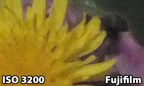 ISO 3200 - Fujifilm HS30EXR