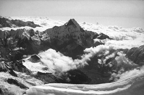 fot. Wanda Rutkiewicz, Machapuchare. Droga na Annapurn 1991