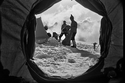 Pierwsza polska wyprawa w Himalaje Nepalu 1974