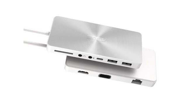 ASUS Universal Dock: 1 x port USB 3.1 typu C 2 x port USB 3.0 typu A 1 x penowymiarowy port HDMI 1 x port VGA 1 x port RJ45 LAN 3,5 mm audio jack 3,5 mm jack mikrofonowy 1 x czytnik kart SD