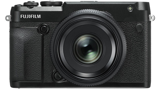 PHOTOKINA 2018: Fujifilm GFX 50R w stylu aparatu dalmierzowego