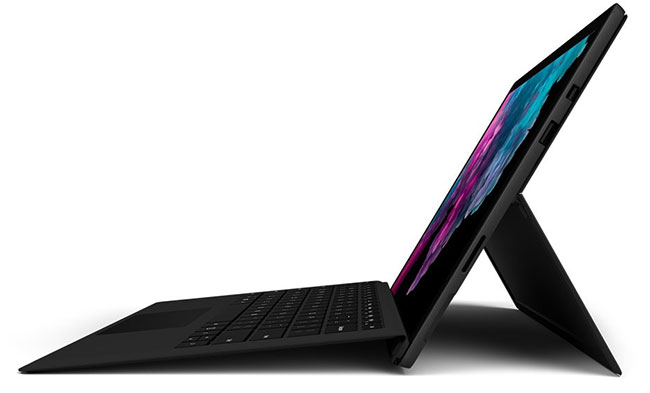 Surface Pro 6 – innowacyjno w kolorze czerni