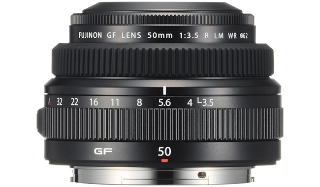 Fujifilm wprowadza najmniejszy obiektyw do systemu GFX: FUJINON GF 50 mm f/3,5 R LM WR