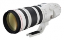 Canon EF 200–400 mm f/4L IS USM - obiektyw zwbudowanym konwerterem
