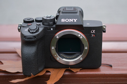 Sony A7R V – filmowanie w8K isystem AF nowej generacji zprocesorem SI - dostpno icena