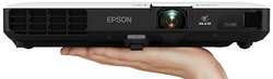 Projektor EPSON EB-1795F, czyli mobilna projekcja fotograficzna - Fotojachting 2017