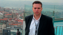 Na pocz�tku listopada w&nbsp;Istambule odby�a si� po��czona z&nbsp;konferencj� i&nbsp;warsztatami europejska prezentacja d�ugo oczekiwanej lustrzanki Olympusa &ndash; modelu E-3. fot. Norbert Gajlewicz