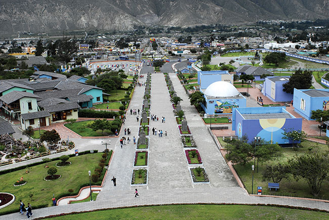 Widok z wiey Mitad del Mundo.