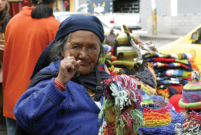 Otavalo – najsłynniejszy bazar z rękodziełem Indiańskim w Ameryce Południowej.