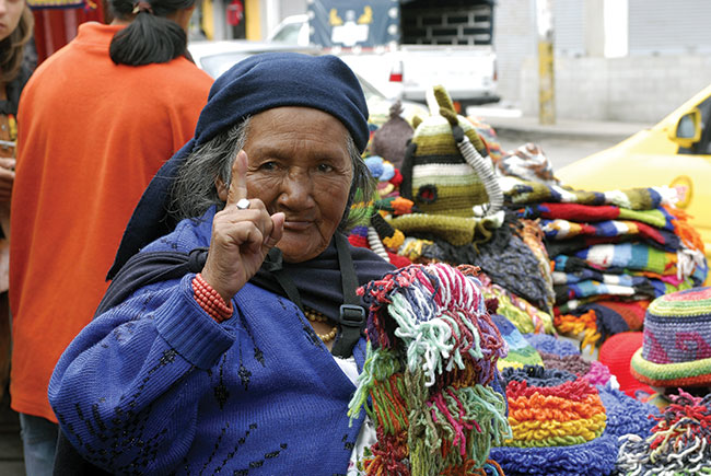 Otavalo – najsynniejszy bazar z rkodzieem Indiaskim w Ameryce Poudniowej.