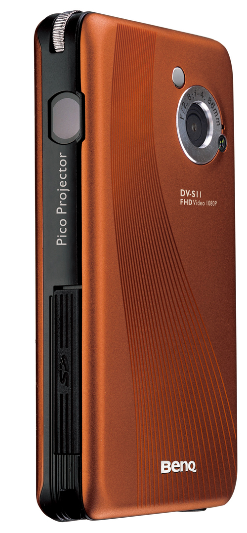 BenQ DV-S11 – pierwsza na wiecie kamera full HD z projektorem LED
