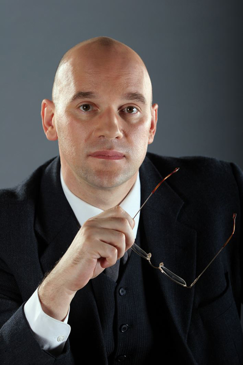 Sesja portretowa. Klient: planb/Kancelaria Nowakowski i Wspólnicy SJ. Canon EOS-1D Mark II, Canon EF 70-200 mm f/2,8L IS USM