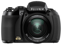 Fujifilm FinePix HS10 – kolejny 30-krotny zoom 