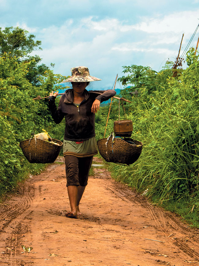 Odwiedzajc Laos w porze deszczowej nie ma co liczy na pikne niebieskie niebo. Plusem jest jednak to, e w lipcu czy sierpniu jest zdecydowanie mniej turystów. 