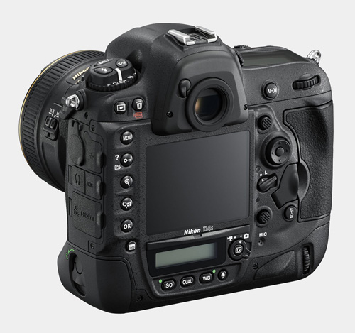 Nikon D4S