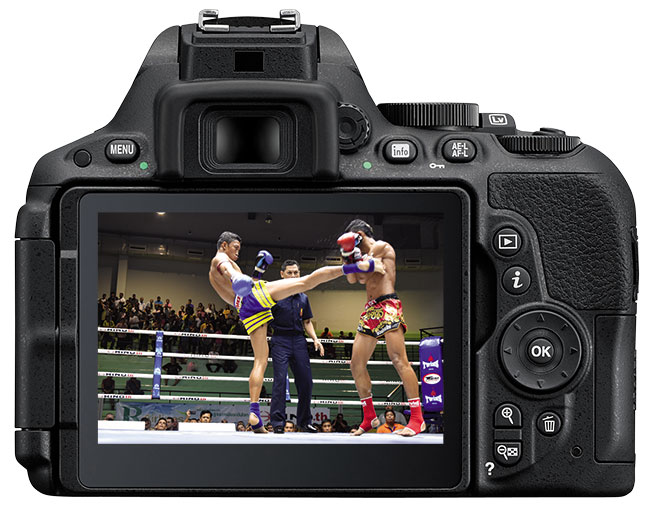 Nikon D5500 may, a taki wielki - TEST z Foto-Kuriera 3/2015