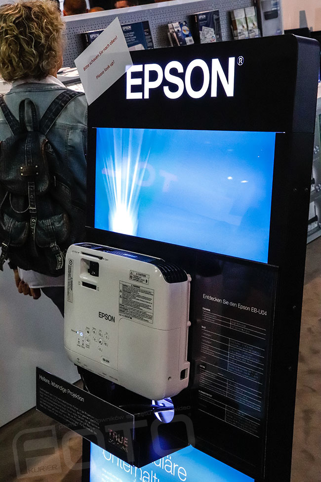 EPSON Projektory