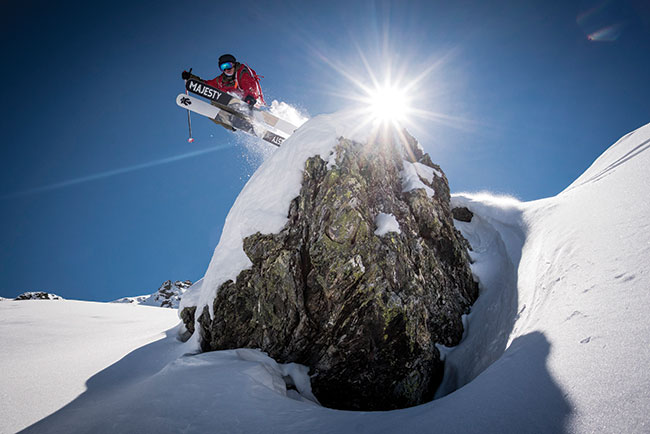 Sesja freeride’owa w rejonie Zillertal. Na nartach Mateusz „Kiepa” Kiepiski/MAJESTY SKIS. Tyrol, Austria ’2016. Fotografia cyfrowa, Sony A7R II.