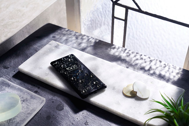 Sony: nowa flagowa Xperia XZ3