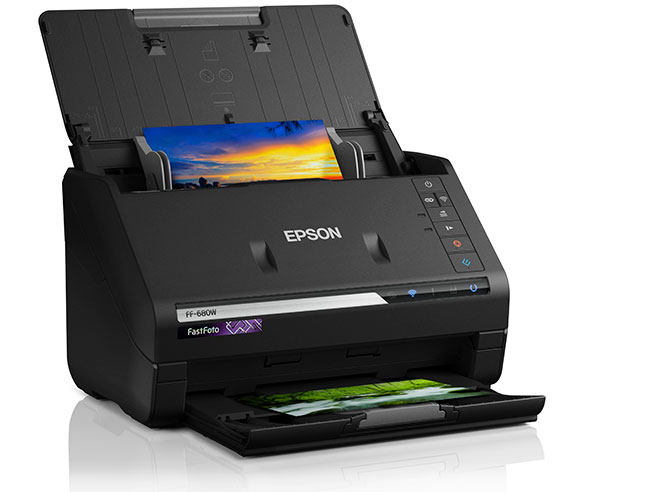 Epson FastFoto - skanowanie 30 zdj w 30 sekund!