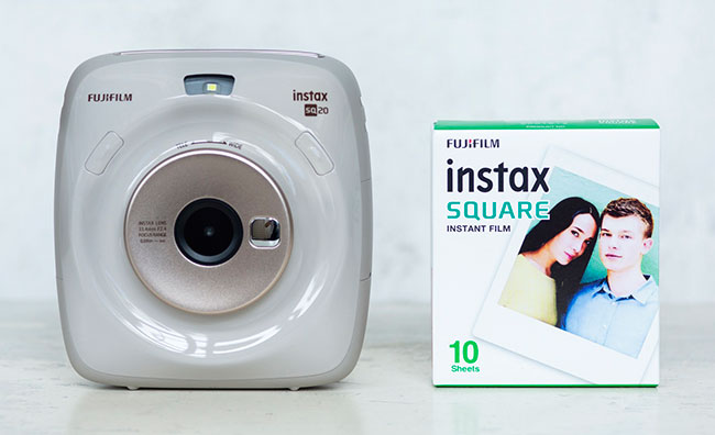 Premiera instaxa SQ20 podczas 2. urodzin Hali Koszyki