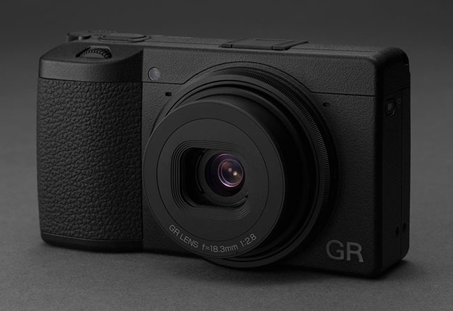 Ricoh GR III – najnowszy model z kultowej serii