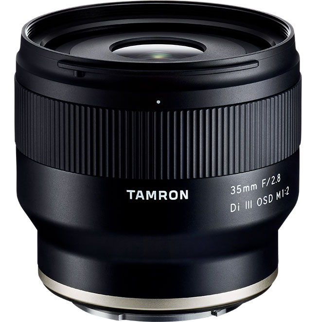 Trzy obiektywy Tamrona z mocowaniem Sony E