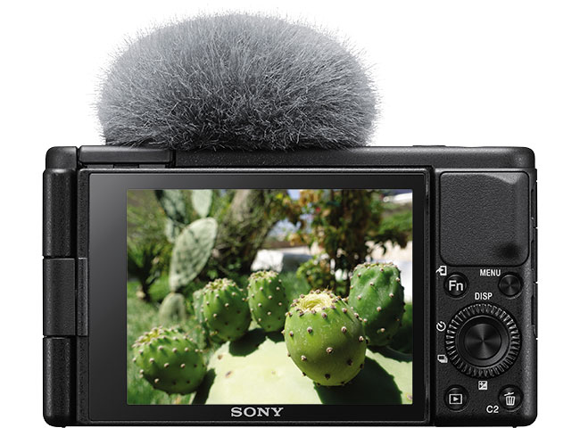 TEST Sony ZV-1 - kieszonkowy aparat dla wideoblogerów - artyku z Foto-Kuriera 10/20