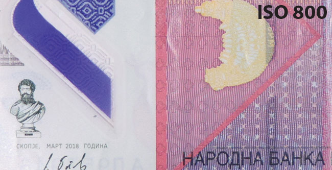 W praktyce szczegóy zaczynaj zanika dopiero przy ISO 12 800, jednak obraz przy tej wartoci nadal jest jeszcze akceptowalny.