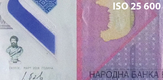 W praktyce szczegóy zaczynaj zanika dopiero przy ISO 12 800, jednak obraz przy tej wartoci nadal jest jeszcze akceptowalny.