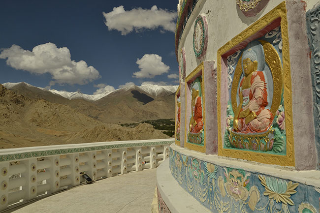 Honorowe Wyrónienie PhotoArtMedica – Shanti stupa – student Wiktor Zalasiski, Czstochowa