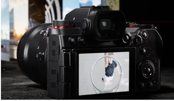 Nowy, hybrydowy penoklatkowiec - Panasonic Lumix S5