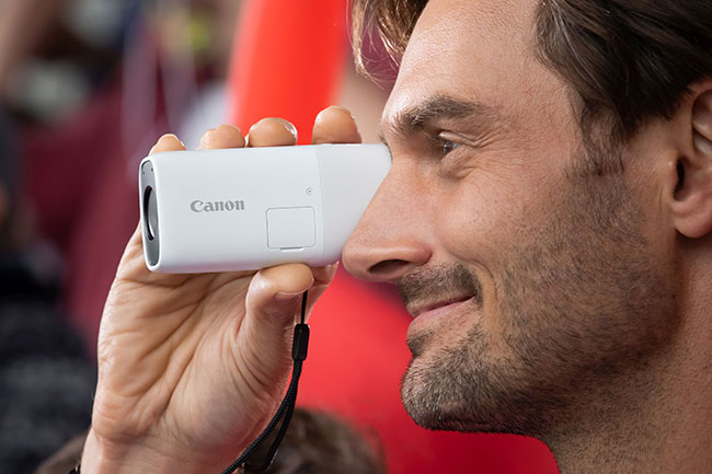 Canon PowerShot ZOOM - nowy koncepcyjny aparat z superzoomem