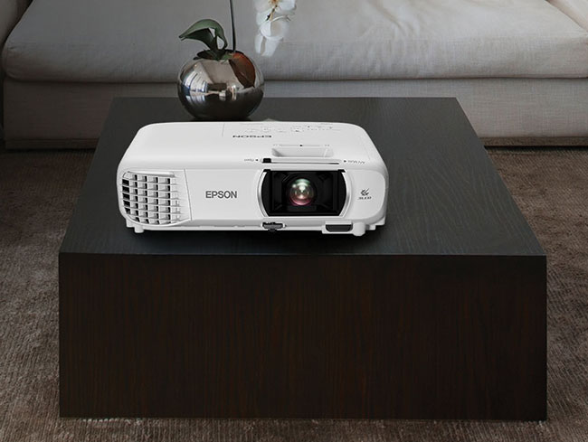 Projektor Full HD Epson EH-TW750