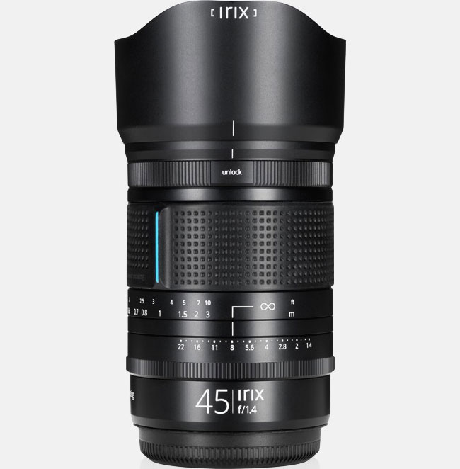 Irix 45 mm f/1,4 z&nbsp;mocowaniem Fujifilm G-mount