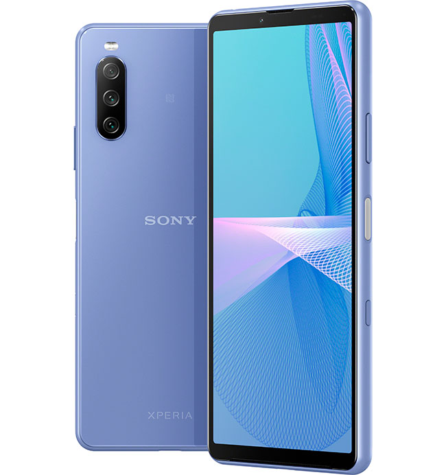 Xperia 10 III z trzema obiektywami