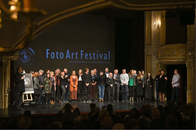 FotoArtFestival - dziewita odsona