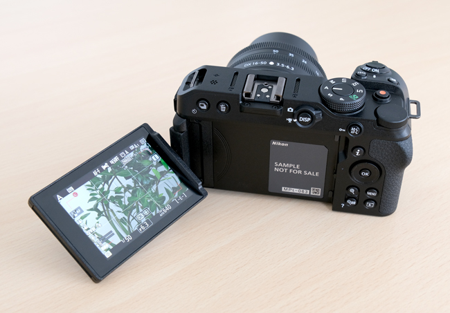 Nikon Z30 -ekran