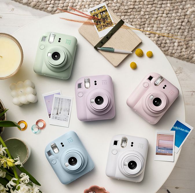 Fujifilm Instax Mini 12