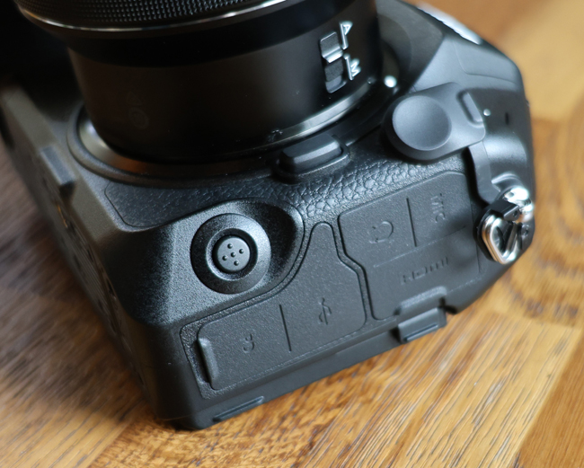 Nikon Z8 przycisk AF