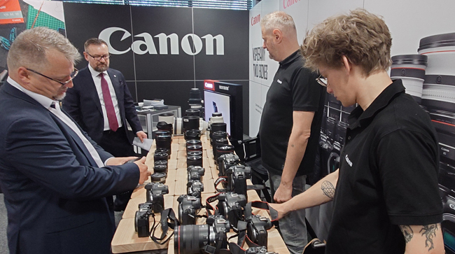 Canon Solution Aparaty fotograficzne