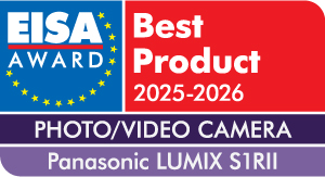 Panasonic Lumix S1RII EISA AWARDS 2025-2026