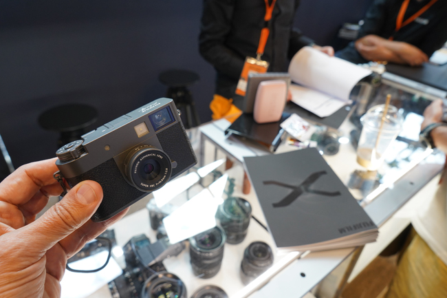 Fujifilm X half