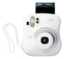 Nowe aparaty Instax