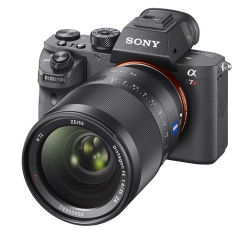 Sony A7R II - pena klatka, 42,4-milionowa matryca