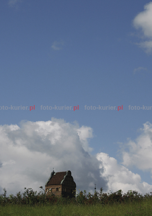 Canon EOS 500D; ob. Canon EF-S 18-55 mm f/3,5-5,6 IS; 1/320 sISO; 100; f/16f=55 mm Canon EOS 500D; ob. Canon EF-S 18-55 mm f/3,5-5,6 IS; 1/320 sISO; 100; f/16f=55 mm