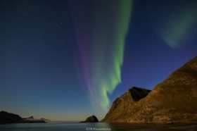 Zorza na play Haukland, Lofoty