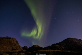 Zorza na play Haukland, Lofoty