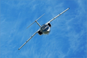 Czy leci z&nbsp;nami pilot?